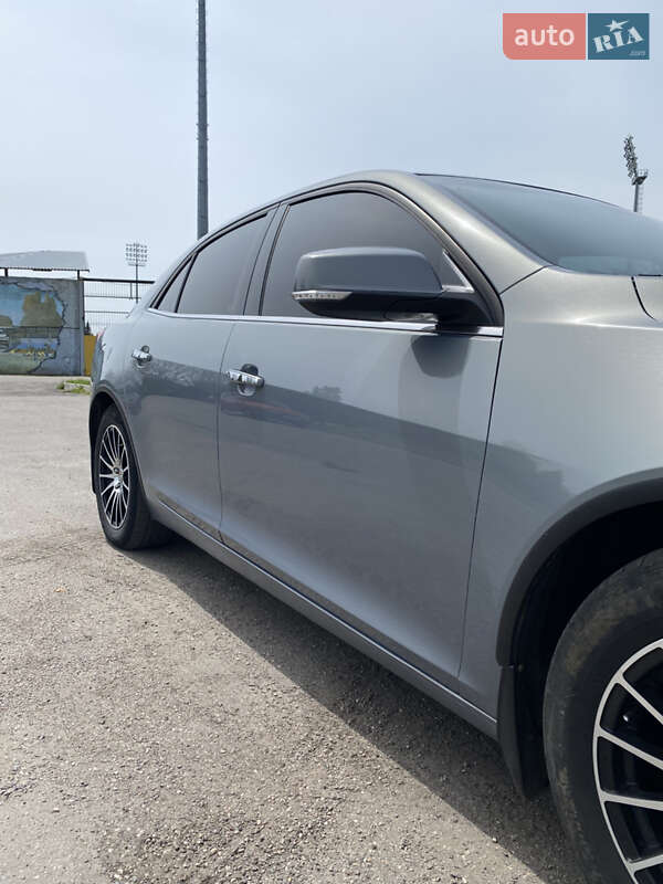 Седан Chevrolet Malibu 2012 в Олександрії