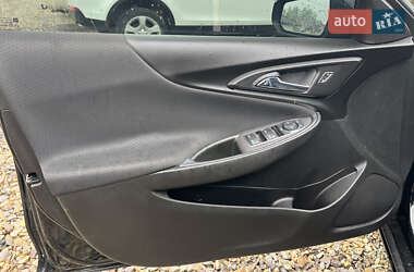 Седан Chevrolet Malibu 2017 в 