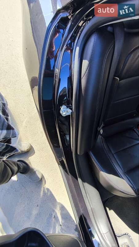 Седан Chevrolet Malibu 2015 в Жашківу