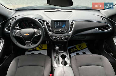 Седан Chevrolet Malibu 2016 в 
