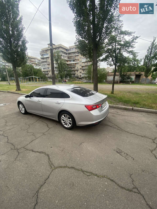 Седан Chevrolet Malibu 2017 в Киеве