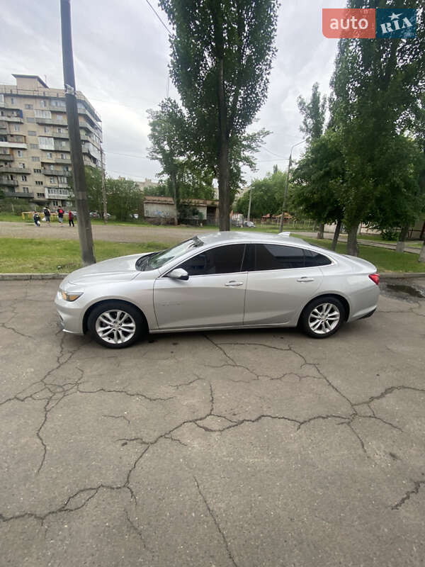 Седан Chevrolet Malibu 2017 в Киеве