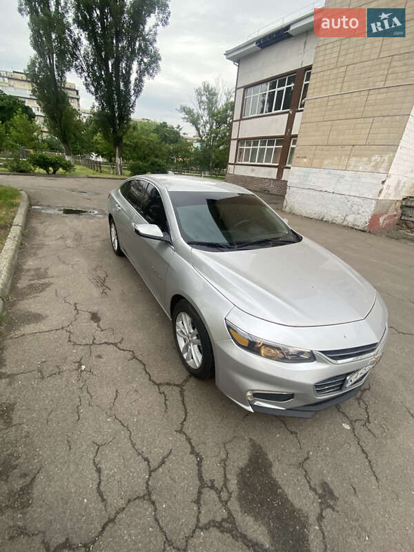Седан Chevrolet Malibu 2017 в Киеве