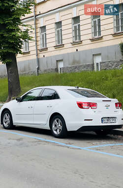 Седан Chevrolet Malibu 2014 в Києві