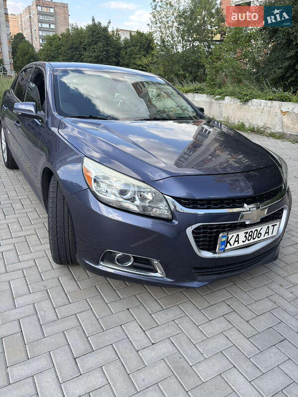 Седан Chevrolet Malibu 2014 в Запорожье