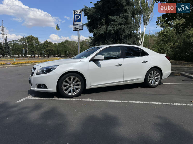 Седан Chevrolet Malibu 2013 в Николаеве
