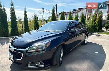 Седан Chevrolet Malibu 2015 в Ровно