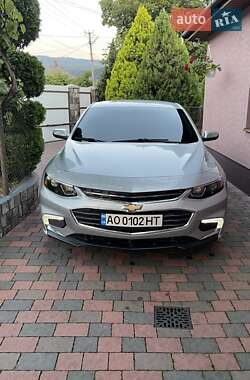 Седан Chevrolet Malibu 2017 в Ужгороді