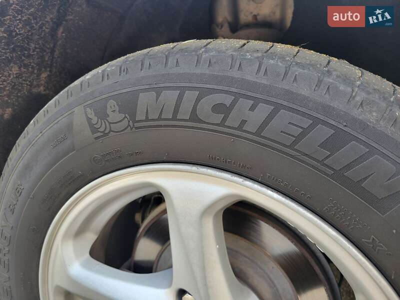 Седан Chevrolet Malibu 2018 в Запорожье