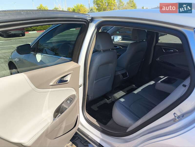 Седан Chevrolet Malibu 2016 в Одесі