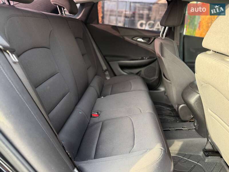 Седан Chevrolet Malibu 2020 в Киеве