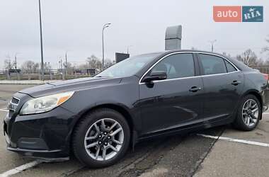 Седан Chevrolet Malibu 2012 в Киеве