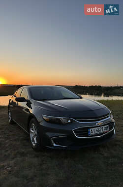 Седан Chevrolet Malibu 2017 в Кривом Роге