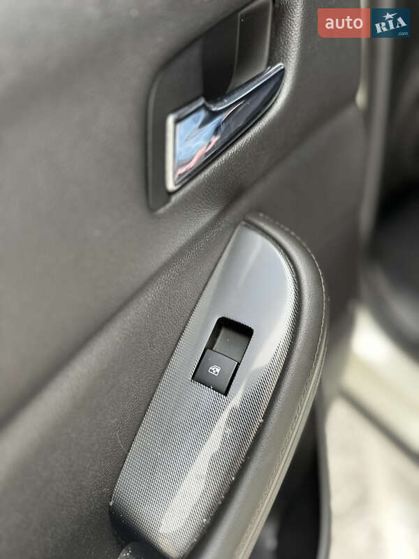 Седан Chevrolet Malibu 2012 в Киеве фото 11 Седан Chevrolet Malibu 2012 в Киеве