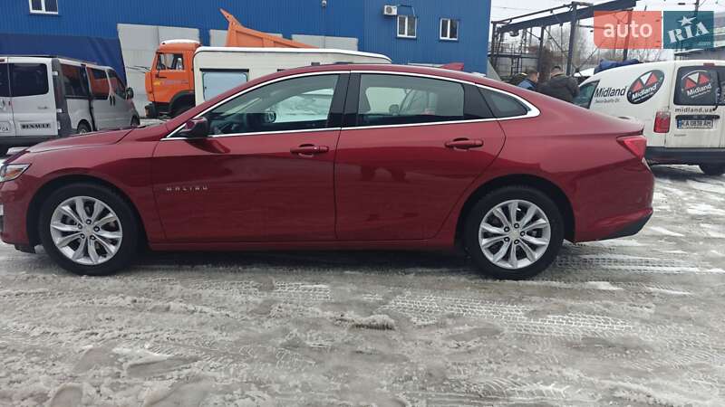 Седан Chevrolet Malibu 2024 в Киеве