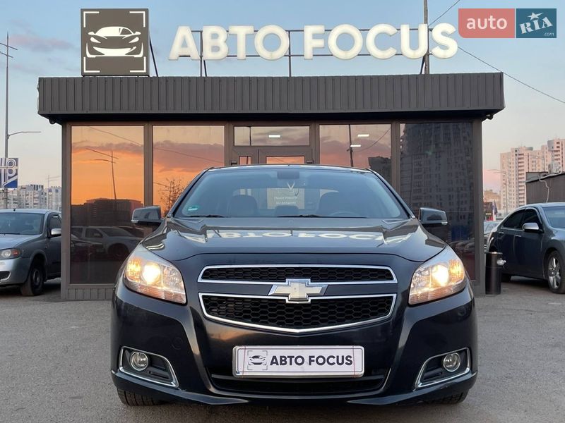 Седан Chevrolet Malibu 2012 в Киеве