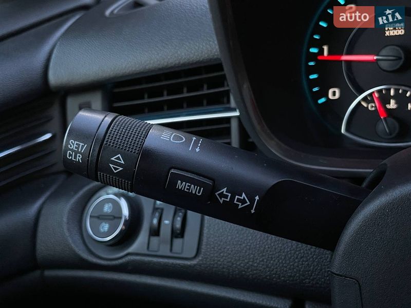 Седан Chevrolet Malibu 2012 в Киеве