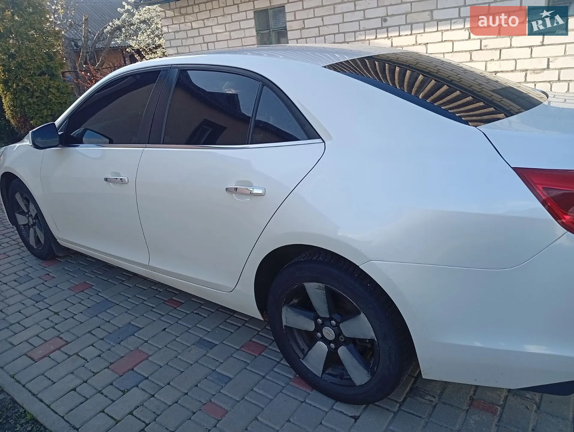 2012 Chevrolet Malibu - мініатюра 2