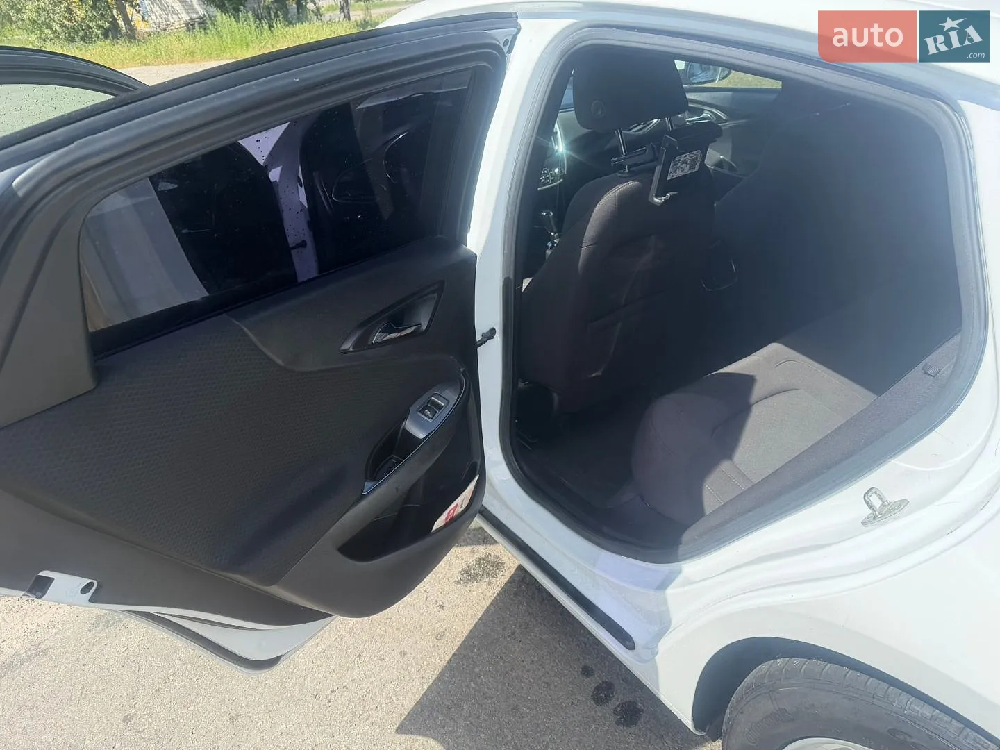 2016 Chevrolet Malibu - мініатюра 12