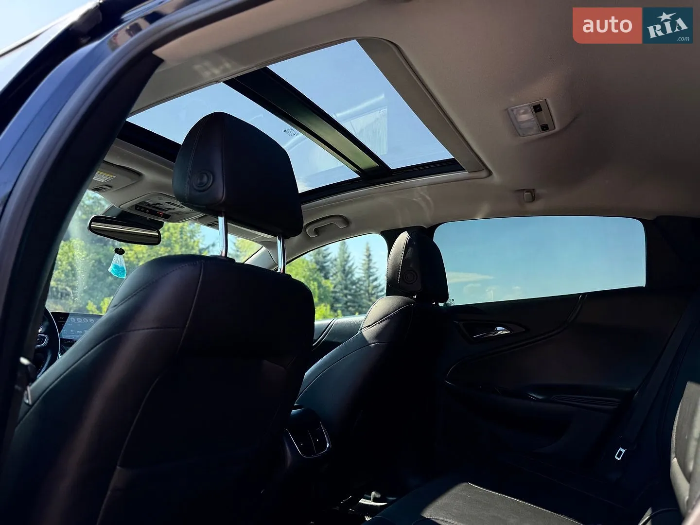 2017 Chevrolet Malibu - мініатюра 17