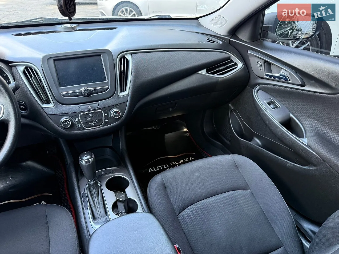 2017 Chevrolet Malibu - мініатюра 28