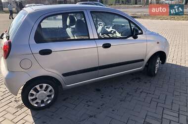 Хетчбек Chevrolet Matiz 2006 в Червонограді