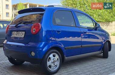 Хэтчбек Chevrolet Matiz 2009 в 