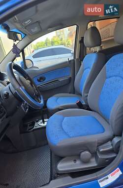 Хэтчбек Chevrolet Matiz 2009 в 