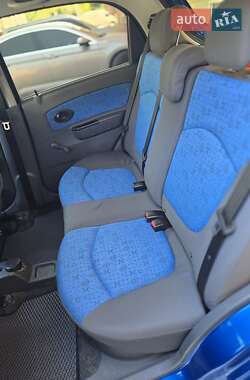 Хэтчбек Chevrolet Matiz 2009 в 