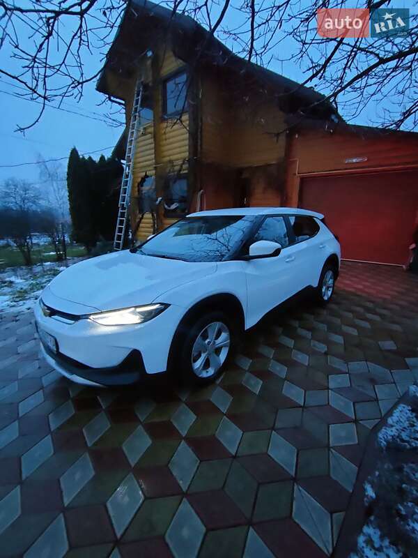 Позашляховик / Кросовер Chevrolet Menlo 2022 в Чернівцях