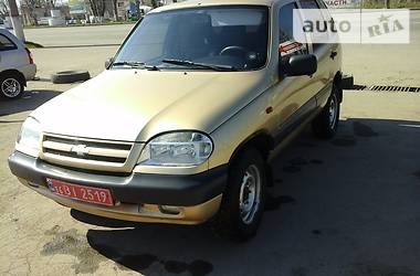 Внедорожник / Кроссовер Chevrolet Niva 2005 в Николаеве