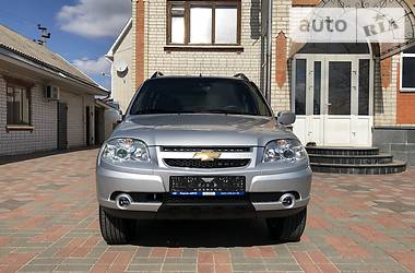 Позашляховик / Кросовер Chevrolet Niva 2011 в Харкові