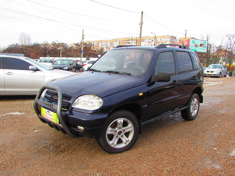 Позашляховик / Кросовер Chevrolet Niva 2005 в Кропивницькому