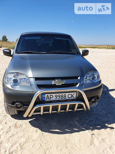 Позашляховик / Кросовер Chevrolet Niva 2018 в Мелітополі