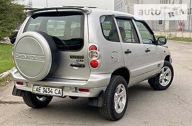 Внедорожник / Кроссовер Chevrolet Niva 2007 в Днепре