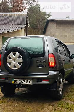 Позашляховик / Кросовер Chevrolet Niva 2006 в Кременці