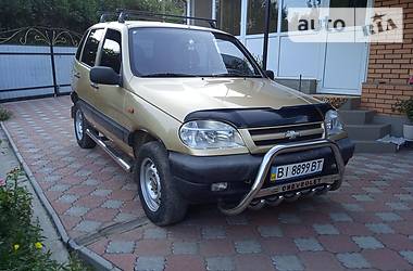 Внедорожник / Кроссовер Chevrolet Niva 2006 в Чернухах