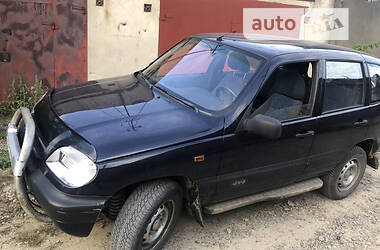 Внедорожник / Кроссовер Chevrolet Niva 2005 в Черновцах