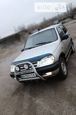 Позашляховик / Кросовер Chevrolet Niva 2005 в Кропивницькому