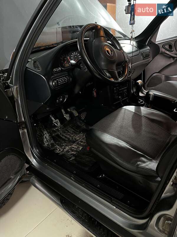 Позашляховик / Кросовер Chevrolet Niva 2010 в Збаражі фото 6 Позашляховик / Кросовер Chevrolet Niva 2010 в Збаражі