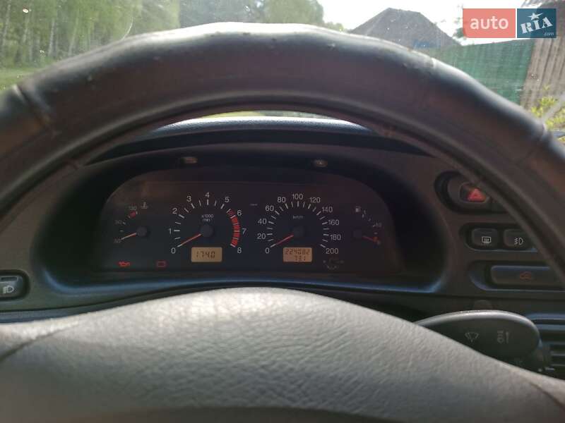 Позашляховик / Кросовер Chevrolet Niva 2007 в Богодухіву