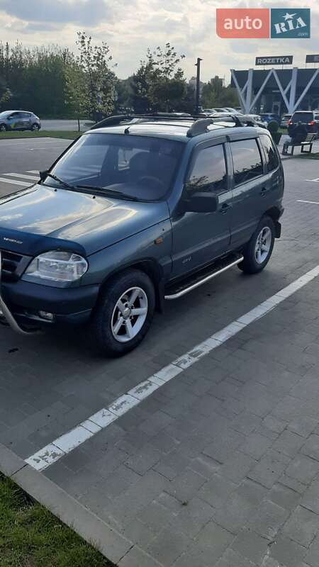 Позашляховик / Кросовер Chevrolet Niva 2007 в Хмельницькому