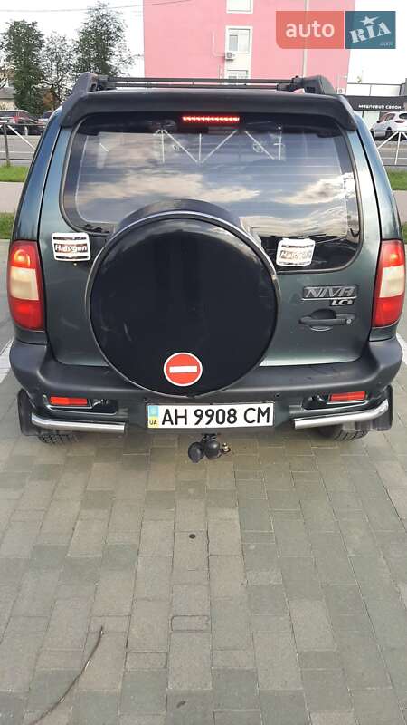 Позашляховик / Кросовер Chevrolet Niva 2007 в Хмельницькому