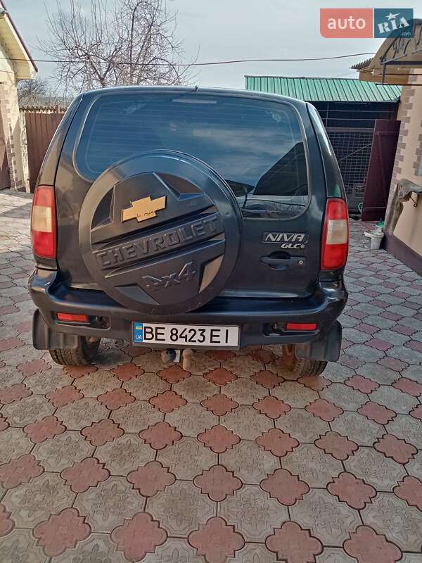 Позашляховик / Кросовер Chevrolet Niva 2008 в Доманівці