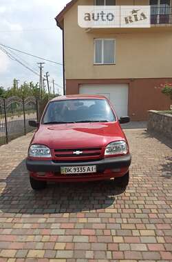 Внедорожник / Кроссовер Chevrolet Niva 2007 в Дубно