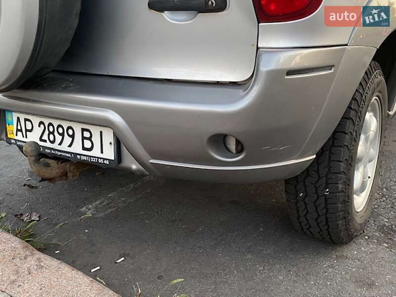 Внедорожник / Кроссовер Chevrolet Niva 2004 в Запорожье