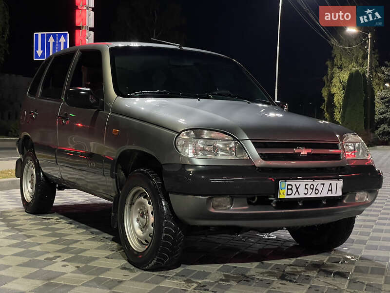 Позашляховик / Кросовер Chevrolet Niva 2006 в Хмельницькому