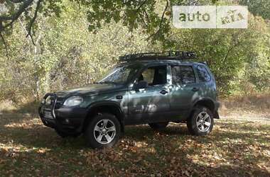 Внедорожник / Кроссовер Chevrolet Niva 2007 в Днепре