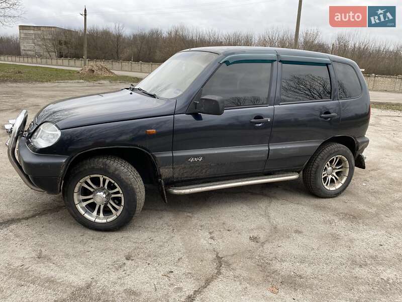 Внедорожник / Кроссовер Chevrolet Niva 2007 в Павлограде