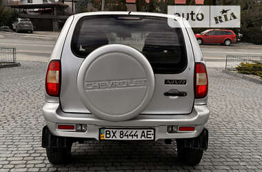Внедорожник / Кроссовер Chevrolet Niva 2006 в Хмельницком
